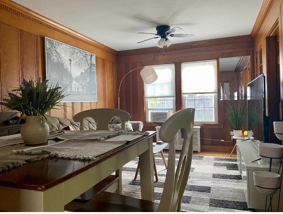 Apartamento The Royal Oak Cranston Exterior foto